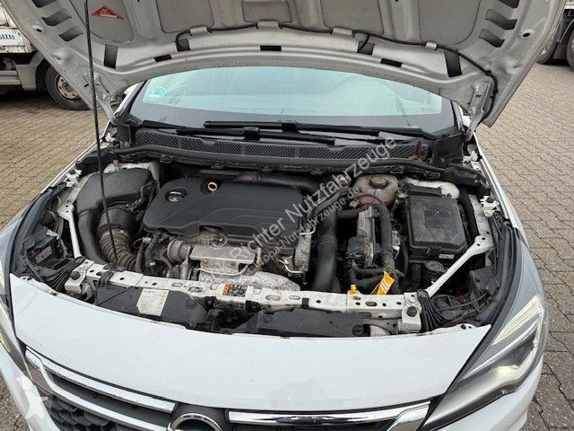 Véhicule utilitaire Opel K Sports Tourer...