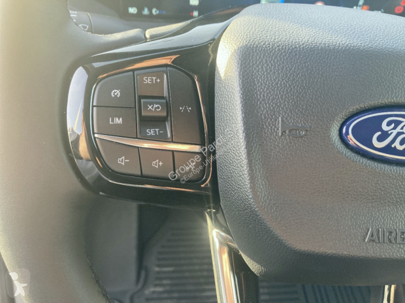 Furgoneta Ford 320 L1H1 2.5 Duratec 232ch...