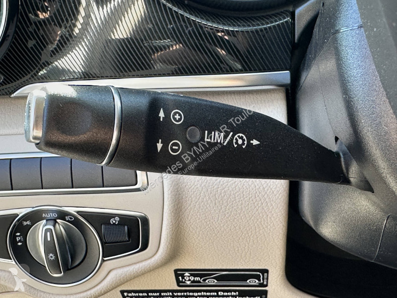 Véhicule utilitaire Mercedes Marco Polo 250d...