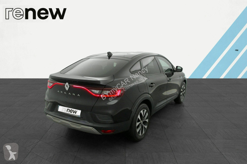 Autoutilitară Renault Arkana mild hybrid 140...