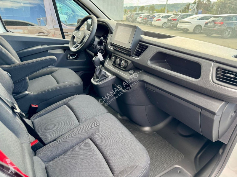 Veicolo commerciale Renault CA L2H1 3T BLUE DCI...