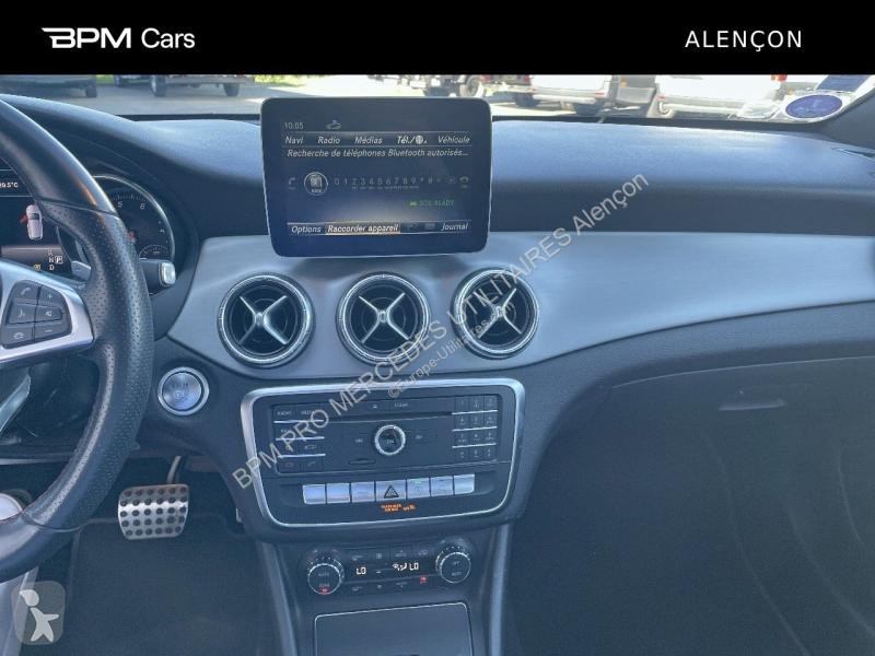 Véhicule utilitaire Mercedes CLA Shooting Brake...