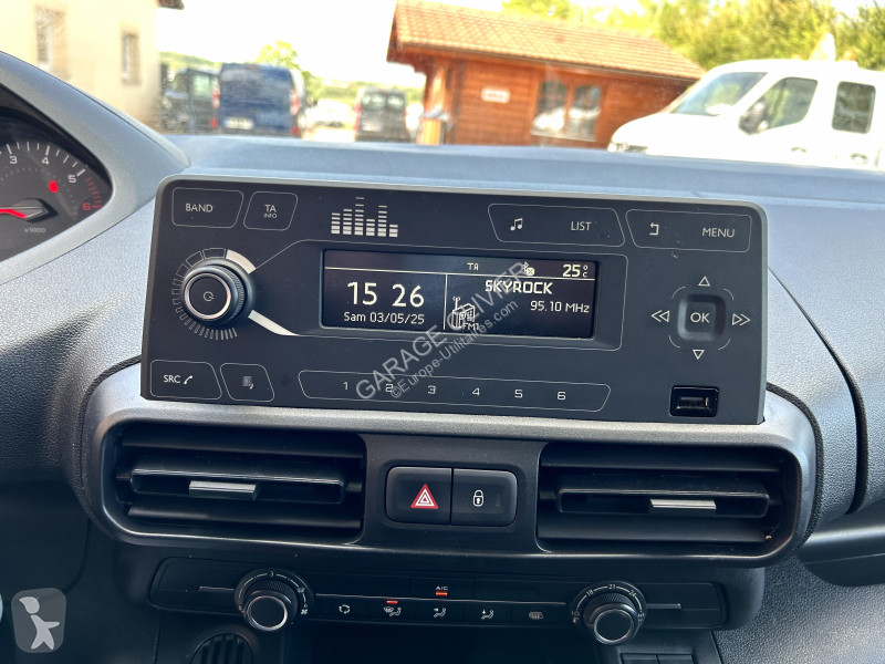 Peugeot Standard 650KG 1.5 Bluehdi Premium BVM5...