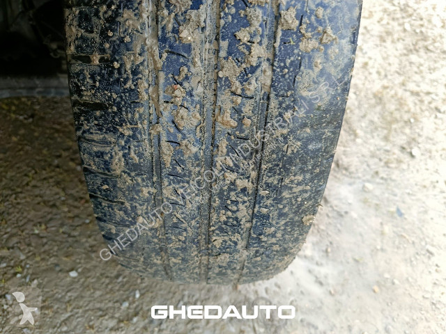Véhicule utilitaire Iveco DAILY 35S15 - FURGONE...