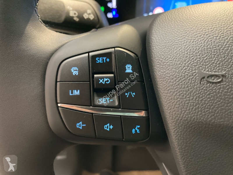 Veicolo commerciale Ford 1.5 EcoBlue 100ch Limited