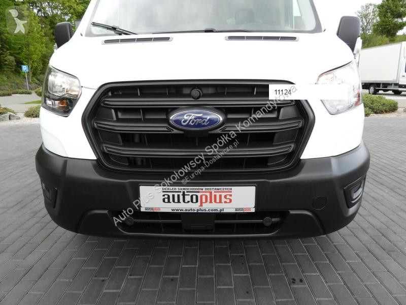 Furgoneta Ford TRANSIT  FURGON TEMPOMAT...