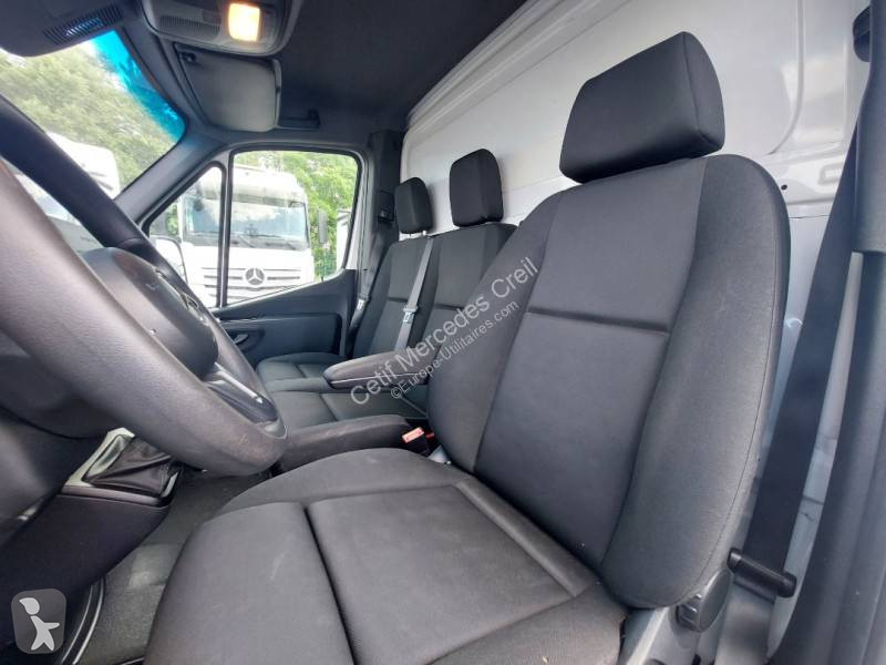 Véhicule utilitaire Mercedes
