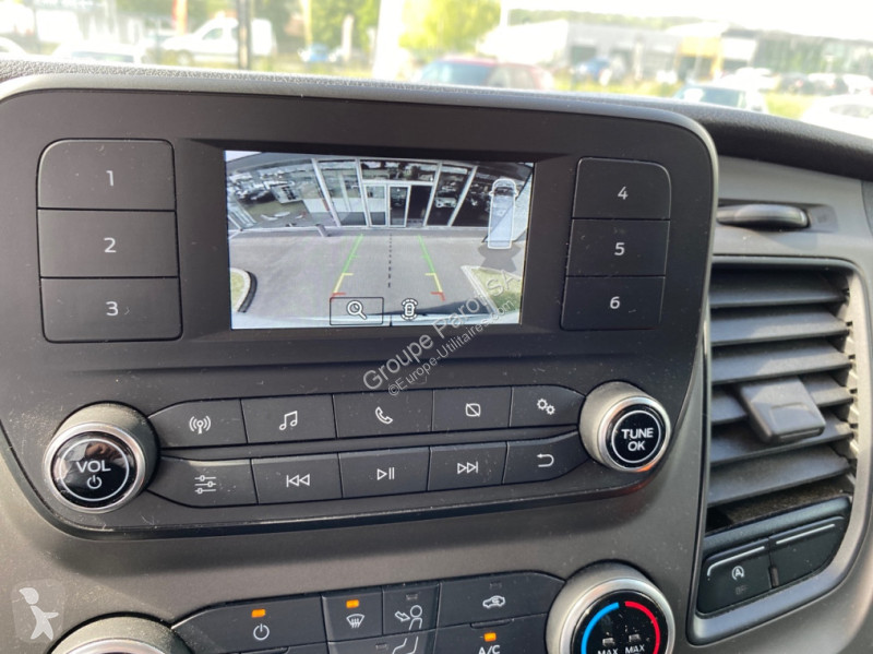Autoutilitară Ford P350 L2H2 2.0 EcoBlue 130ch...