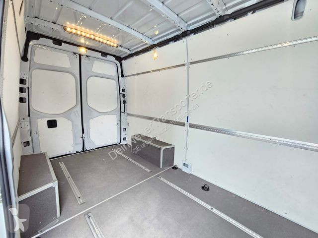 Veicolo commerciale Mercedes 317 CDI...