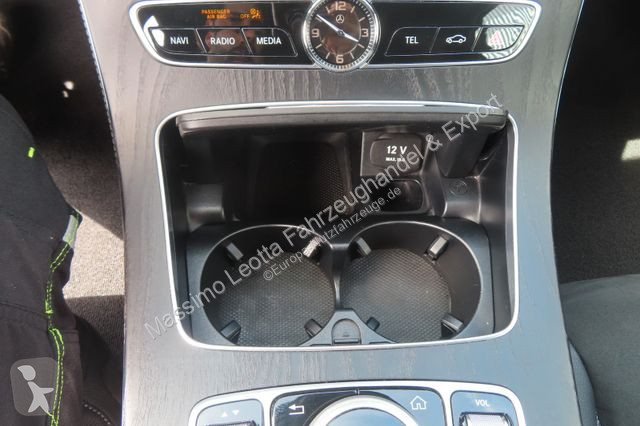Užitkové vozidlo Mercedes E 400 E -lasse...