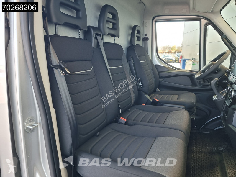 Furgoneta Iveco 35S21 3.0L Automaat Black...