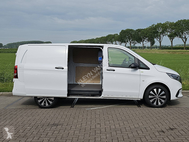 Véhicule utilitaire Mercedes 114 L2 SELECT LED...