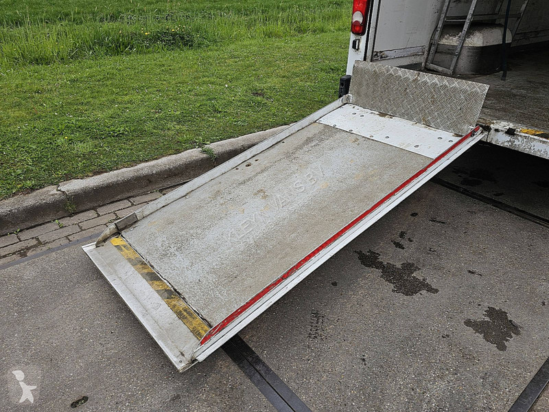 Véhicule utilitaire Renault 2.3 Platform-Cabine...