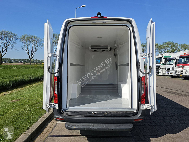 Užitkové vozidlo Mercedes 317 L3H2 Maxi Koeler D/N