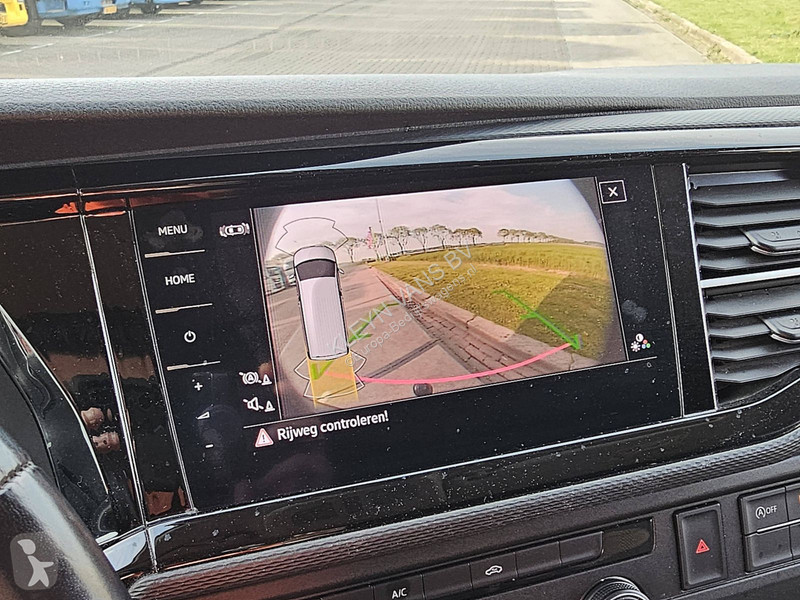 Furgoneta Volkswagen 2.0 TDI L1H1 BULLI LED NAP!