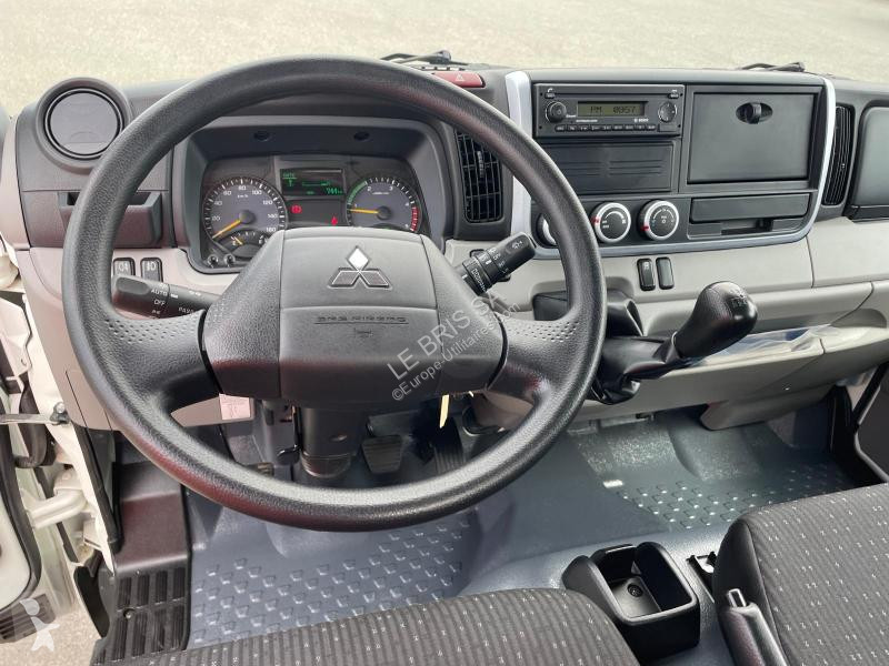 Furgoneta Mitsubishi Fuso