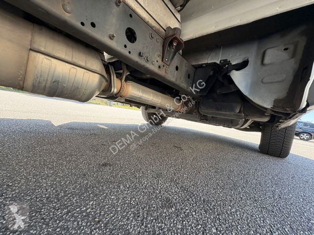 Véhicule utilitaire Iveco...
