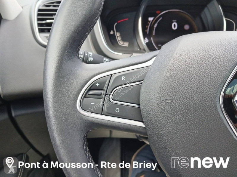 Véhicule utilitaire Renault Grand Scenic TCe...