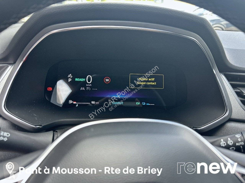 Užitkové vozidlo Renault Captur E-Tech full...