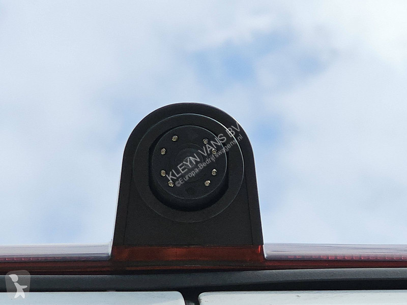 Autoutilitară Mercedes 311 L3H2 Post-Inrichting