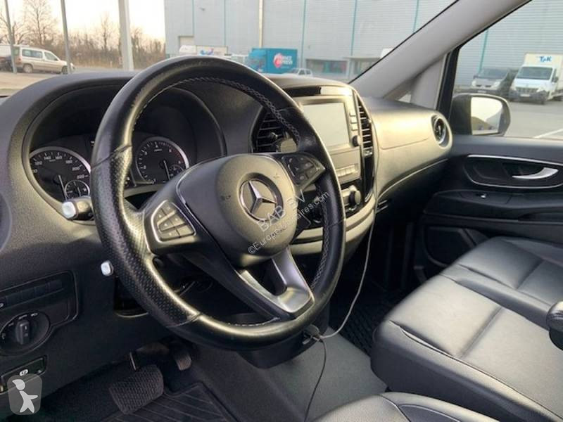 Furgoneta Mercedes