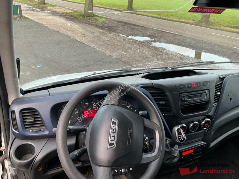 Bedrijfswagen Iveco Euro 6 box truck with...