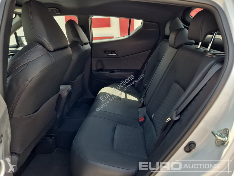 Furgoneta Toyota CHR
