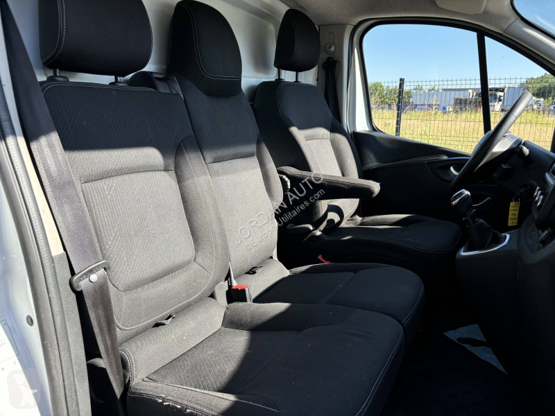 Veicolo commerciale Renault 2.0 BluedCi 120ch...