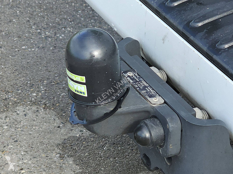 Autoutilitară Ford 2.0 L1H1 Navi Trekhaak
