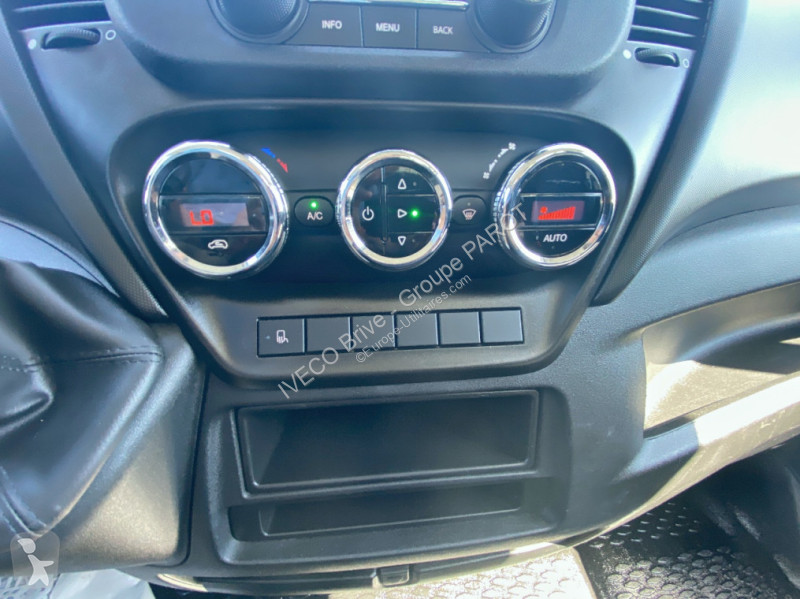 Veicolo commerciale Iveco 35C16H3.0 Empattement...