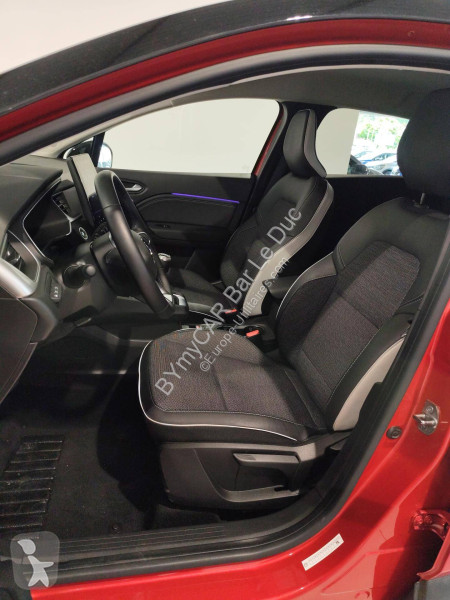 عربة نفعية Renault Captur TCe 90