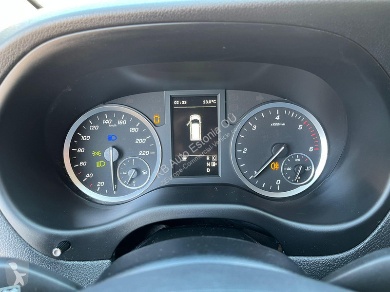 Autoutilitară Mercedes NEOS 100 Vito