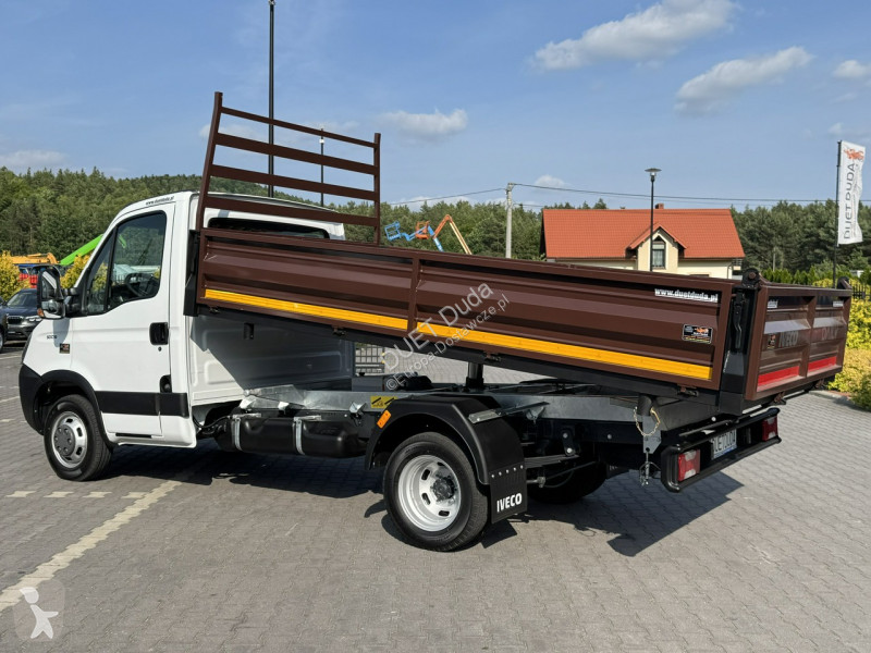 Autoutilitară Iveco 50C18 V