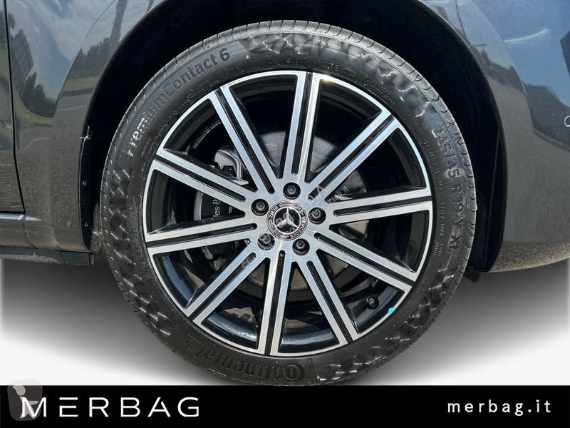 Véhicule utilitaire Mercedes 300d