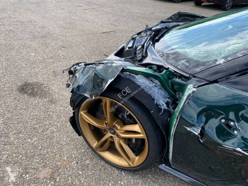Autoutilitară Ferrari