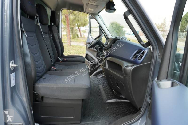 Furgoneta Iveco