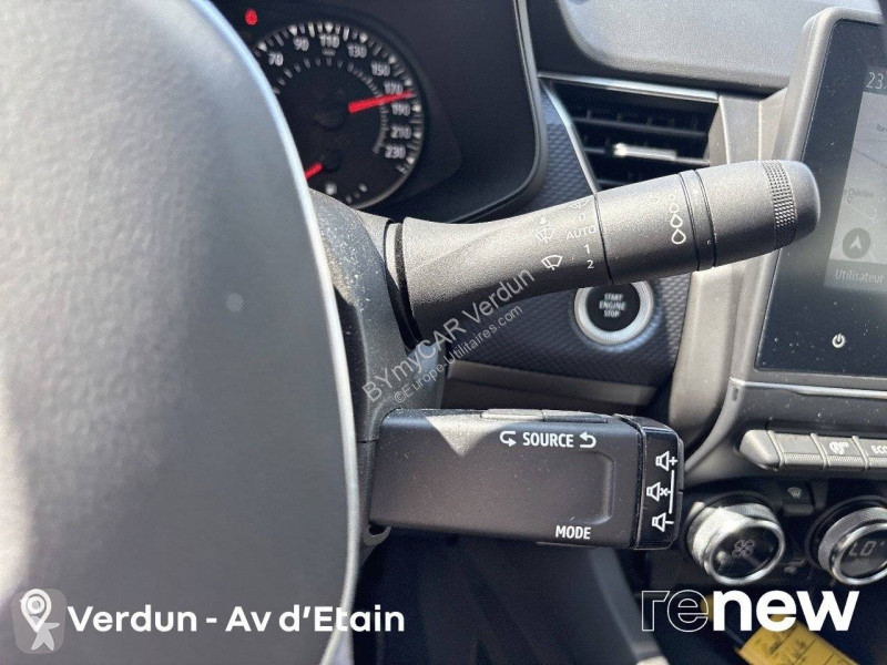 Véhicule utilitaire Renault Arkana mild hybrid...