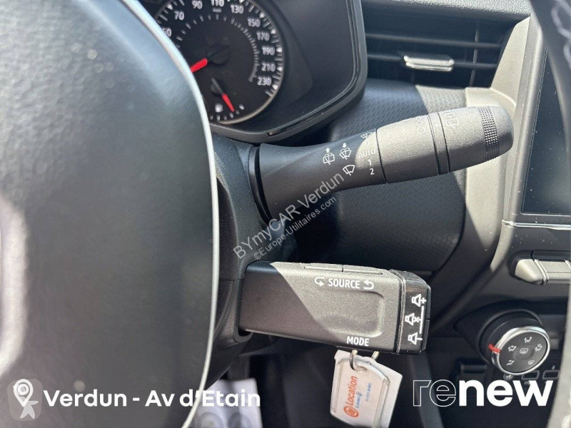 Veicolo commerciale Renault Clio TCe 90