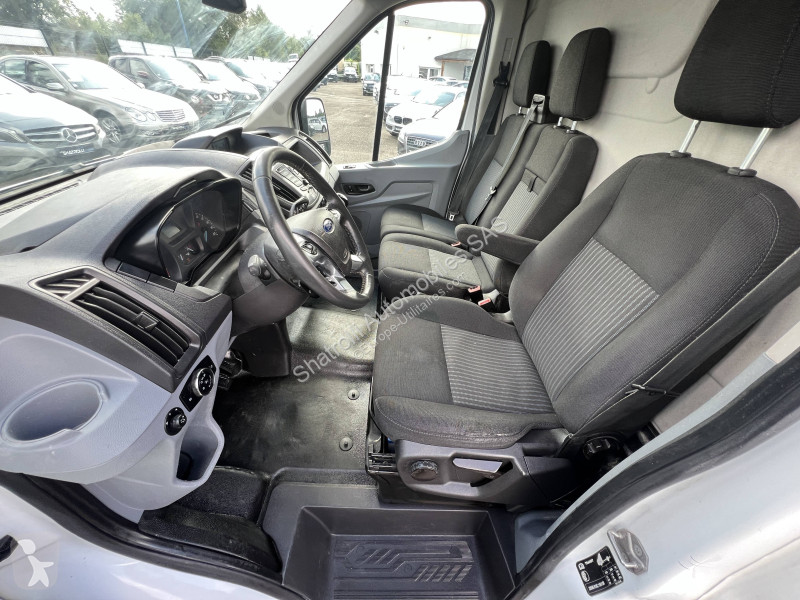 Véhicule utilitaire Ford L2H2 2.2 TDCi 155ch...