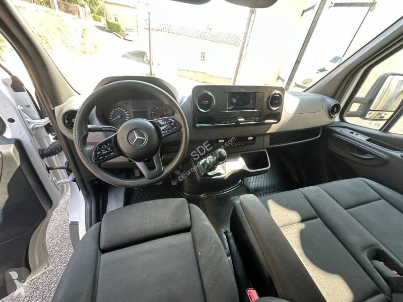 Véhicule utilitaire Mercedes