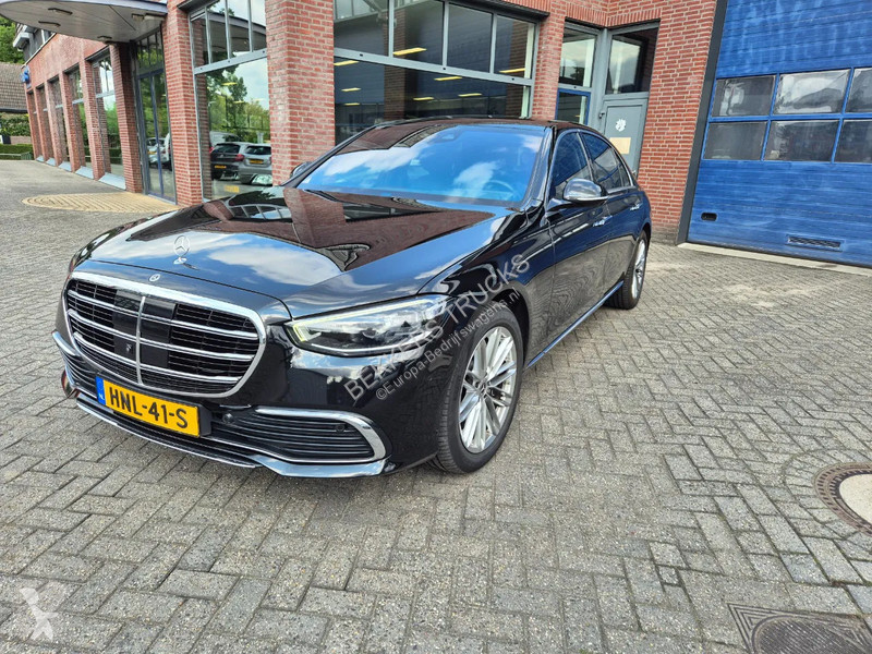 Bedrijfswagen Mercedes