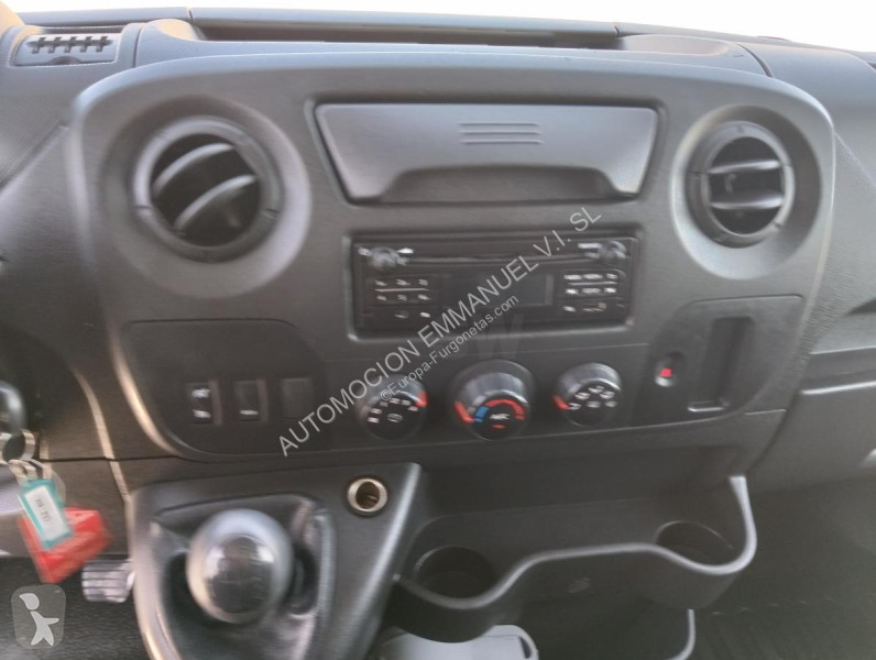 Bedrijfswagen Renault 2.3 DCI 125