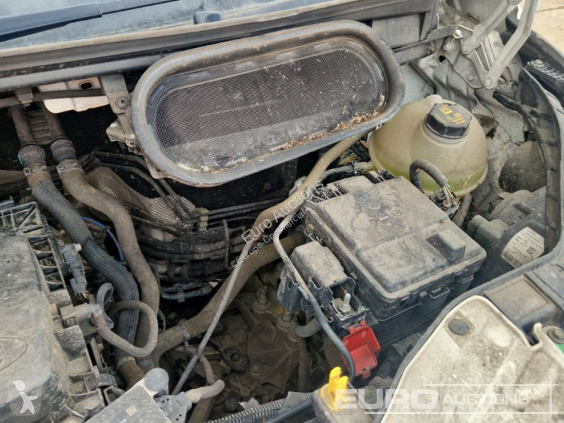 Véhicule utilitaire Ford 350