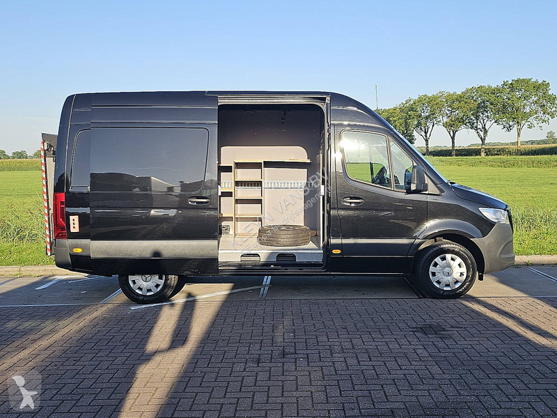 Nyttofordon Mercedes 317 laadklep EURO6