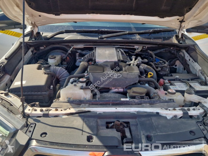 Véhicule utilitaire Toyota Hilux
