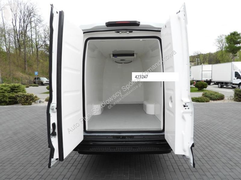 Veículo utilitário Iveco DAILY 35S14 FURGON...