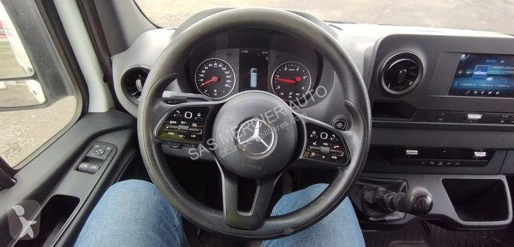 Véhicule utilitaire Mercedes clc