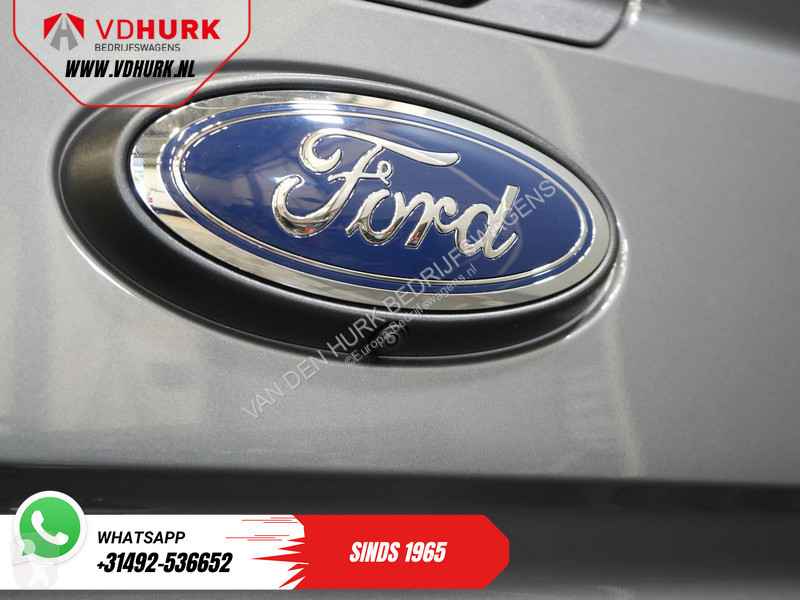 Véhicule utilitaire Ford Wildtrak 2.3 PHEV...