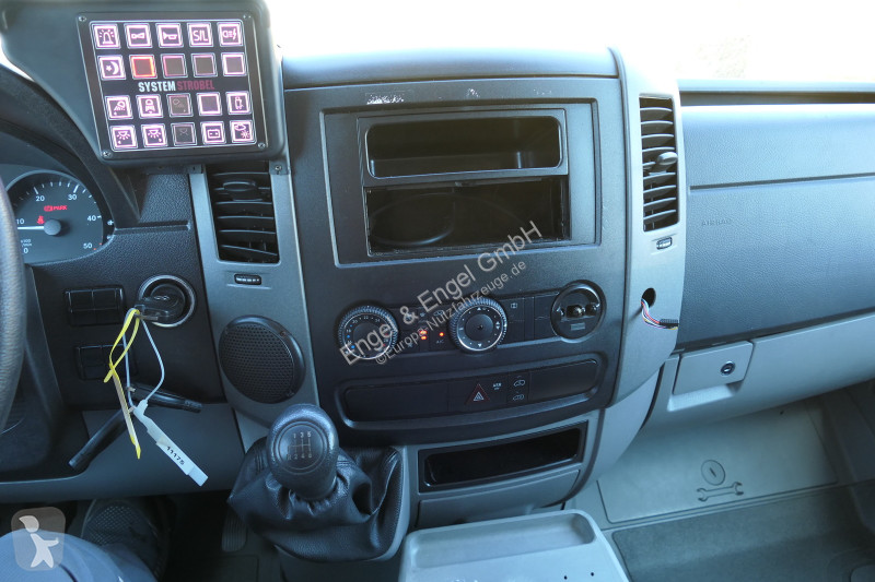 Véhicule utilitaire Mercedes Sprinter 316 CDI...