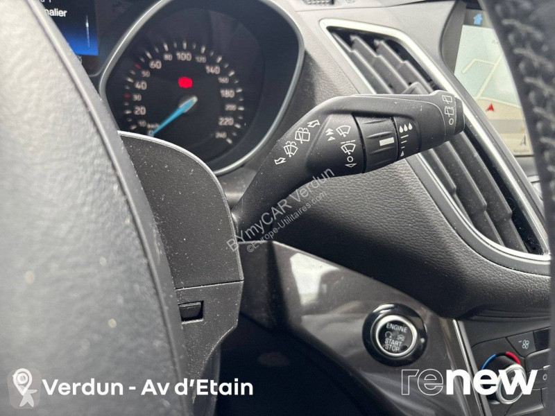 Autoutilitară Ford Grand C-MAX 1.0 EcoBoost 125...